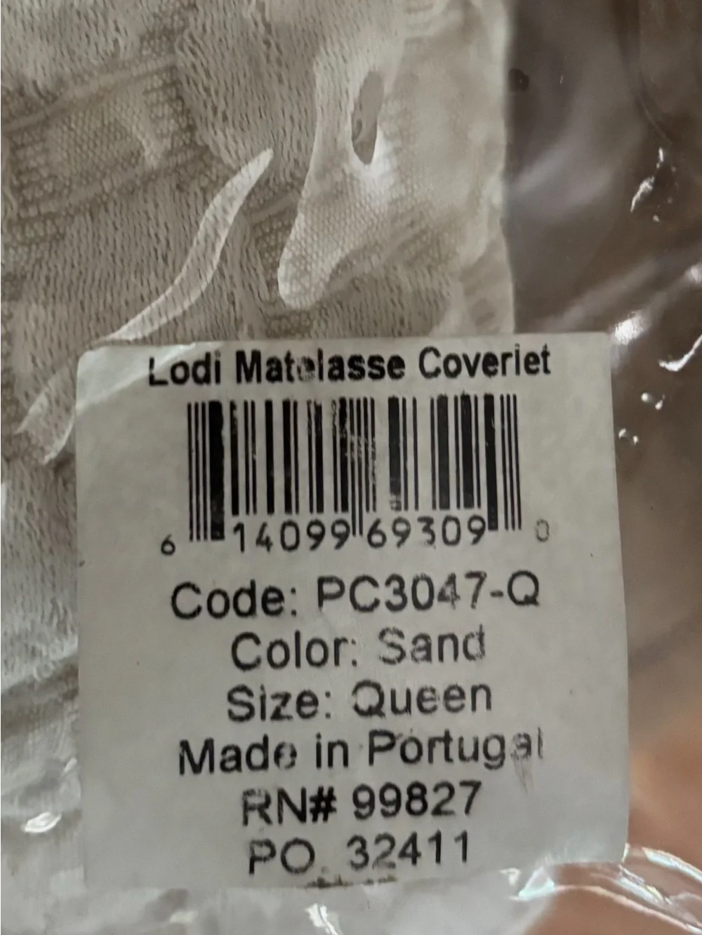 Annie Selke Lodi Luxe Matelasse Coverlet Queen & 2 Standard Shams Set - Sand .